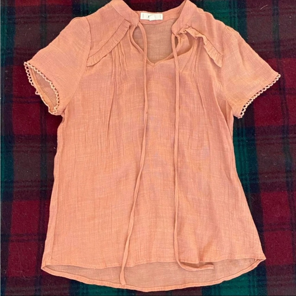linen pink shirt